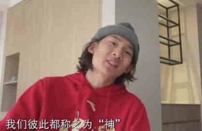 男主演安东尼·拉莫斯也迫不及待想让观众领略这股“变形”热潮：“这部电影有系列中最史诗般的战斗戏，我们有汽车人、巨无霸、恐惧兽，这太疯狂了！导演给这部电影带来了很多人们以前不曾见过的东西